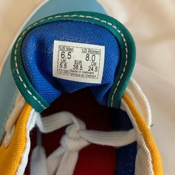 New Vans Multi Color. Size 8 Women/ 6.5 Men. - Picture 5 of 6